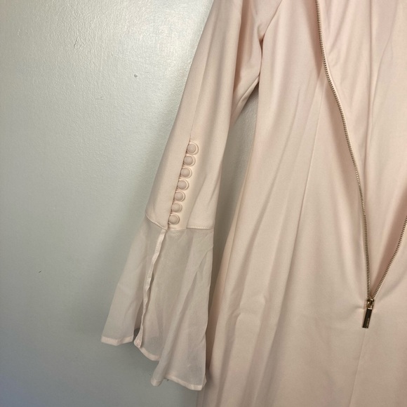 Calvin Klein Dress. - Picture 7 of 7